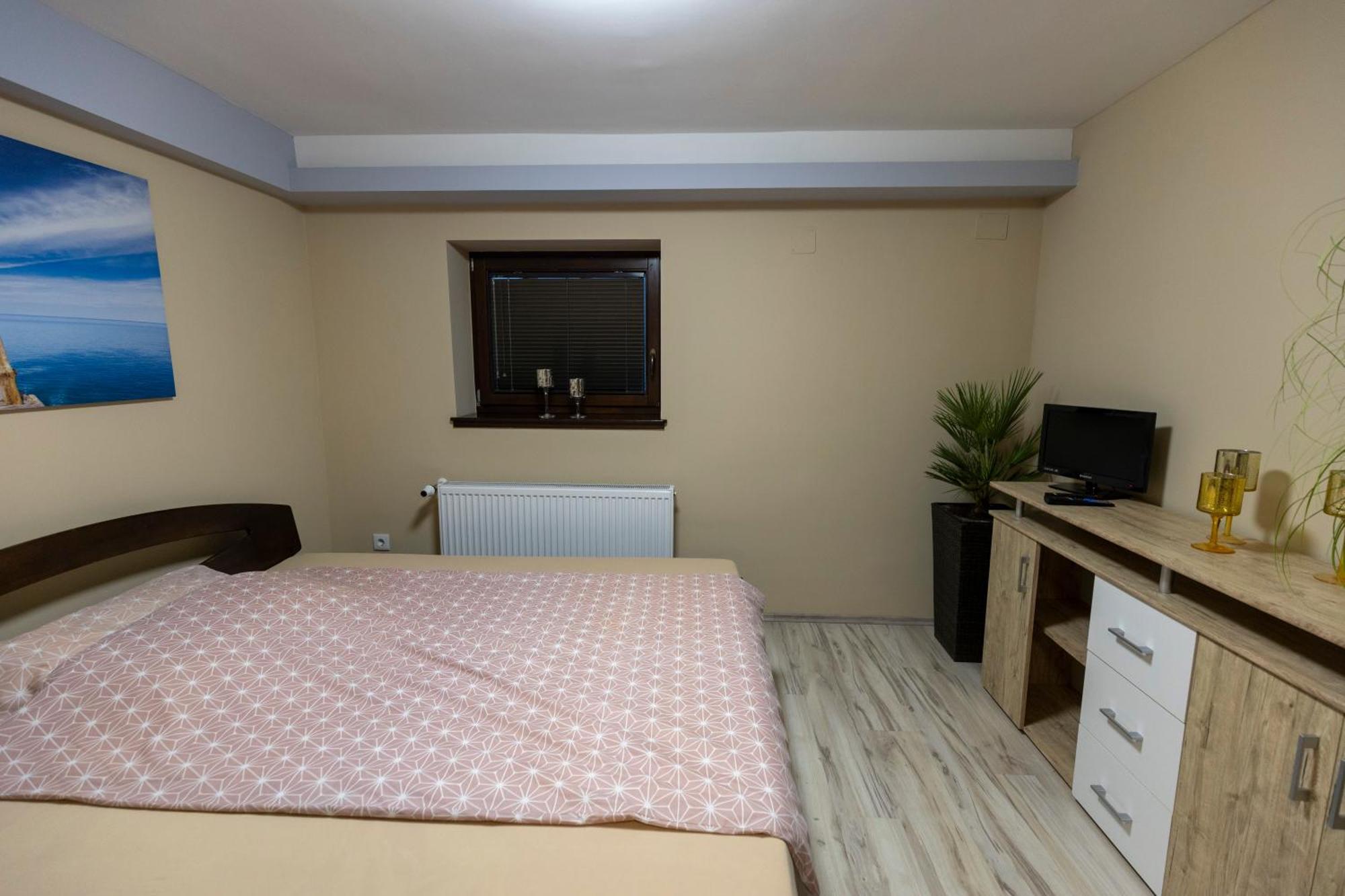 Toscana Debrecen Eksteriør bilde